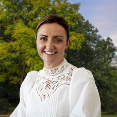 Warburton Estate Agents - Renee Hunt