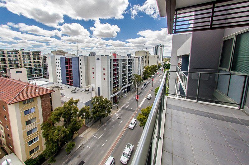 97/143 Adelaide Terrace, East Perth WA 6004, Image 2