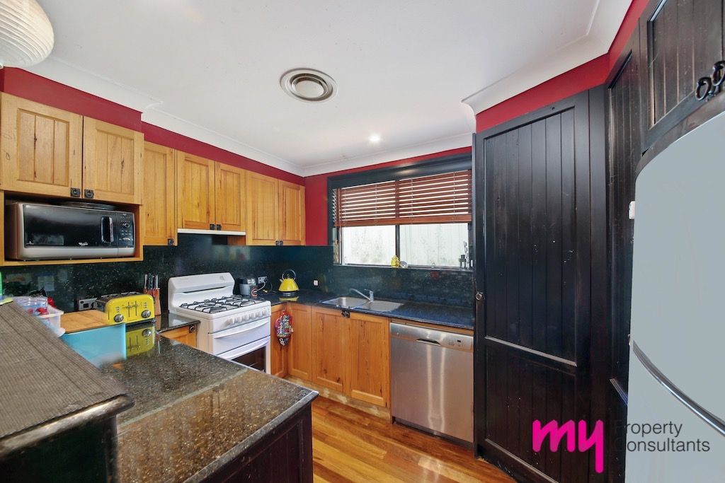 36 Donalbain Circuit, Rosemeadow NSW 2560, Image 2