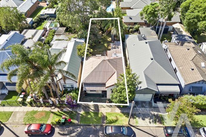 Picture of 29 Fawcett Street, MAYFIELD NSW 2304