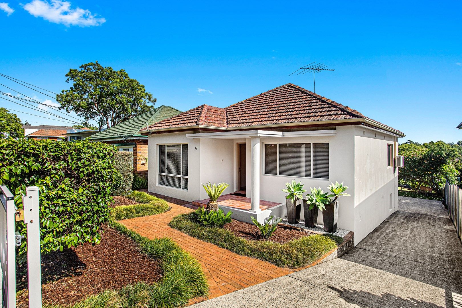 32 Oatley Park Avenue, Oatley NSW 2223, Image 0