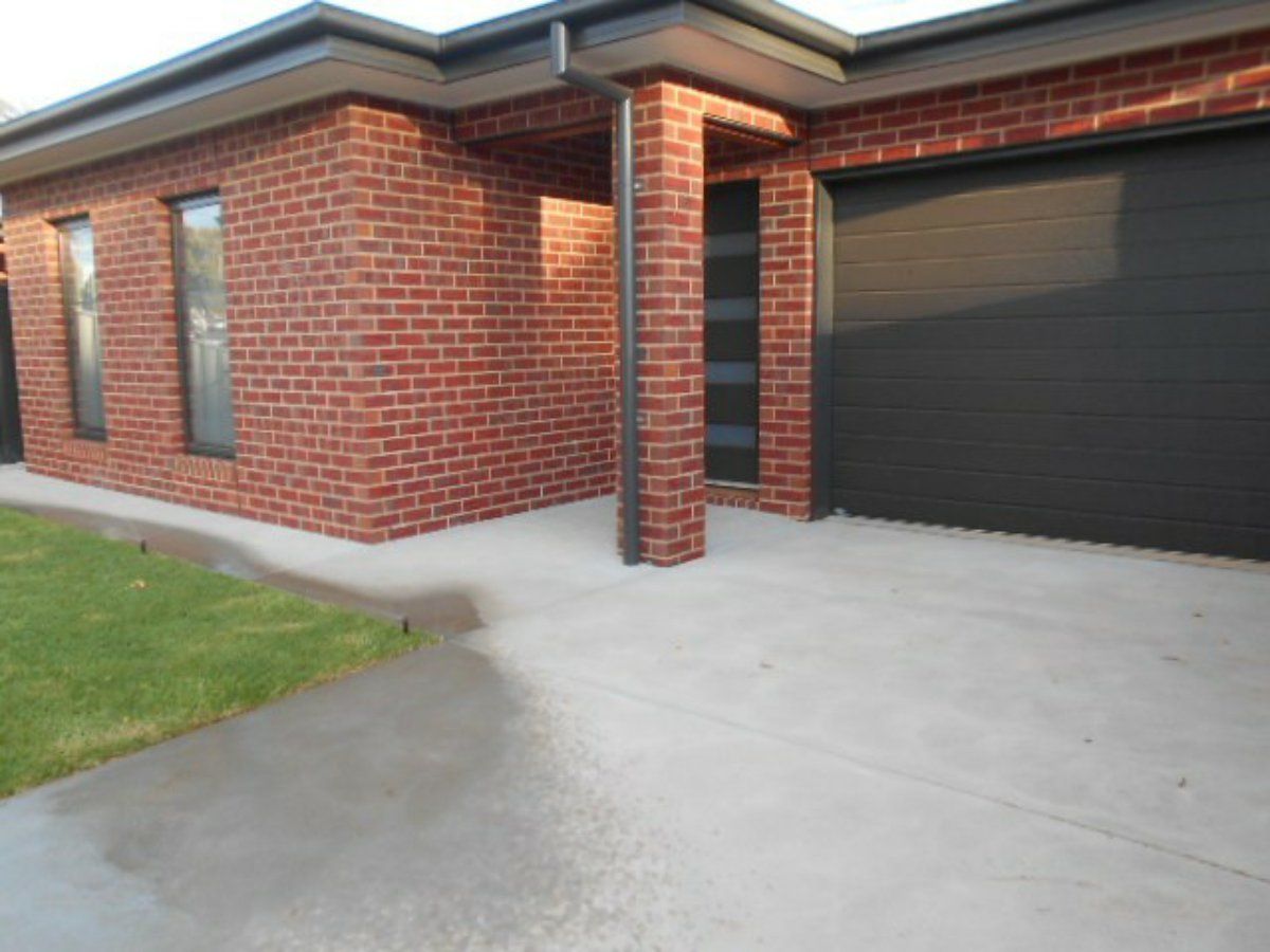 2 bedrooms Apartment / Unit / Flat in 2/25 Pritchard Street SWAN HILL VIC, 3585