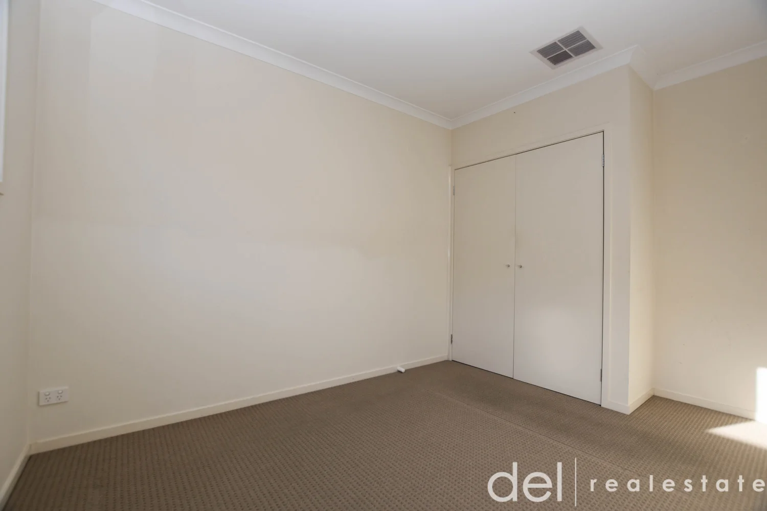 Additional image 11 of 44 Fieldstone Crescent, Cranbourne North VIC 3977