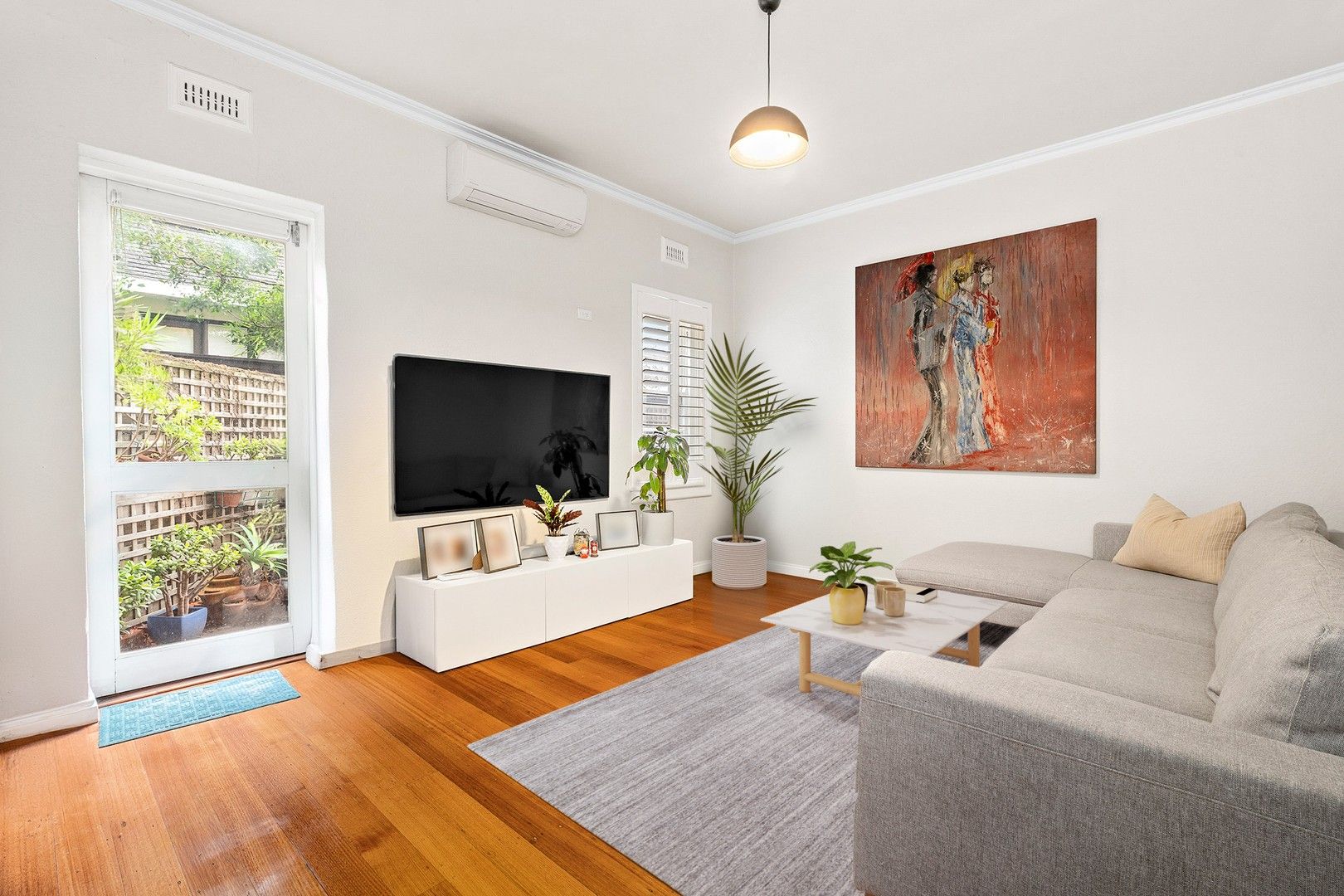 2 bedrooms Apartment / Unit / Flat in 1/171 Hotham Street BALACLAVA VIC, 3183