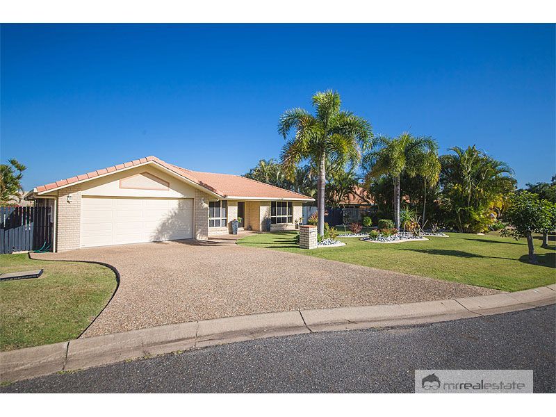 8 Avondale Court, Norman Gardens QLD 4701, Image 1