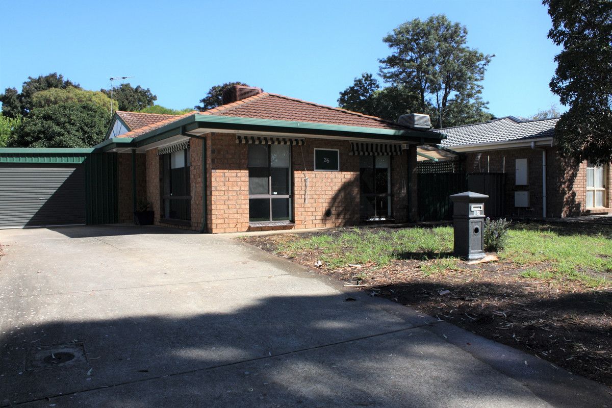 35 Nash Crescent, Morphett Val Property History & Address Research