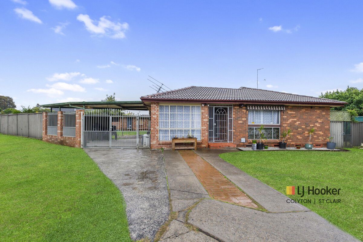 1 BELBOWRIE Glen, St Clair NSW 2759, Image 0