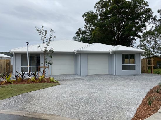 3 bedrooms Duplex in 2/10 Bundy Court PIMPAMA QLD, 4209