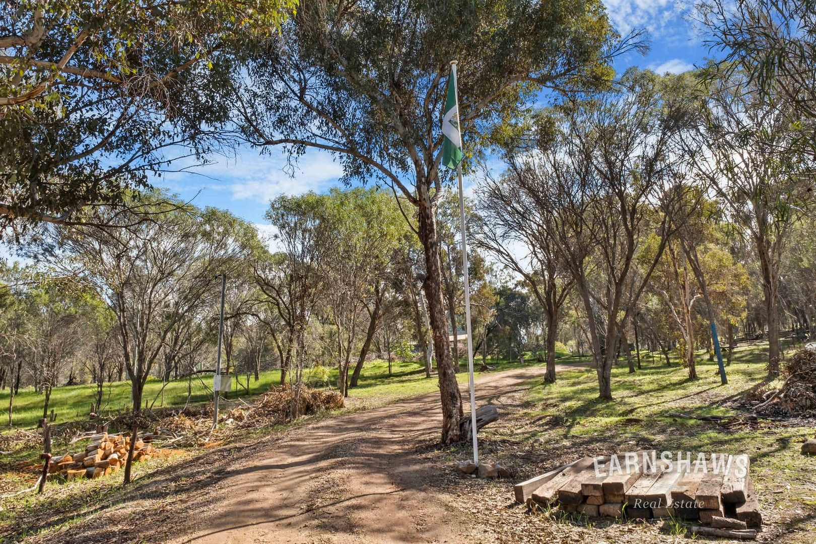 17 Railway Road, Clackline WA 6564, Image 0