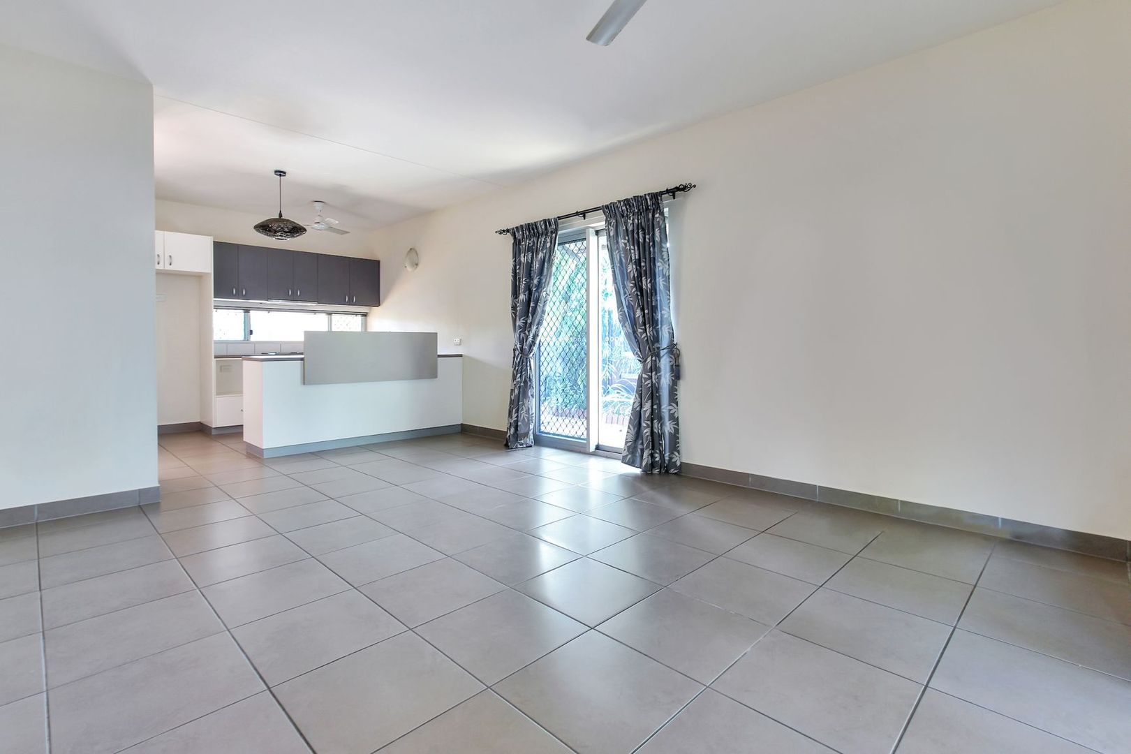 11/121 Flynn Circuit, Bellamack NT 0832, Image 2