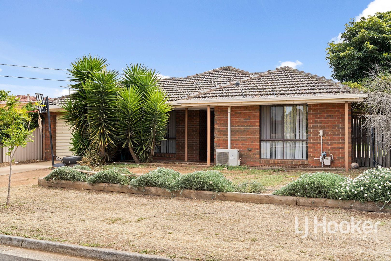 27 Saddington Avenue, Hoppers Crossing VIC 3029, Image 1