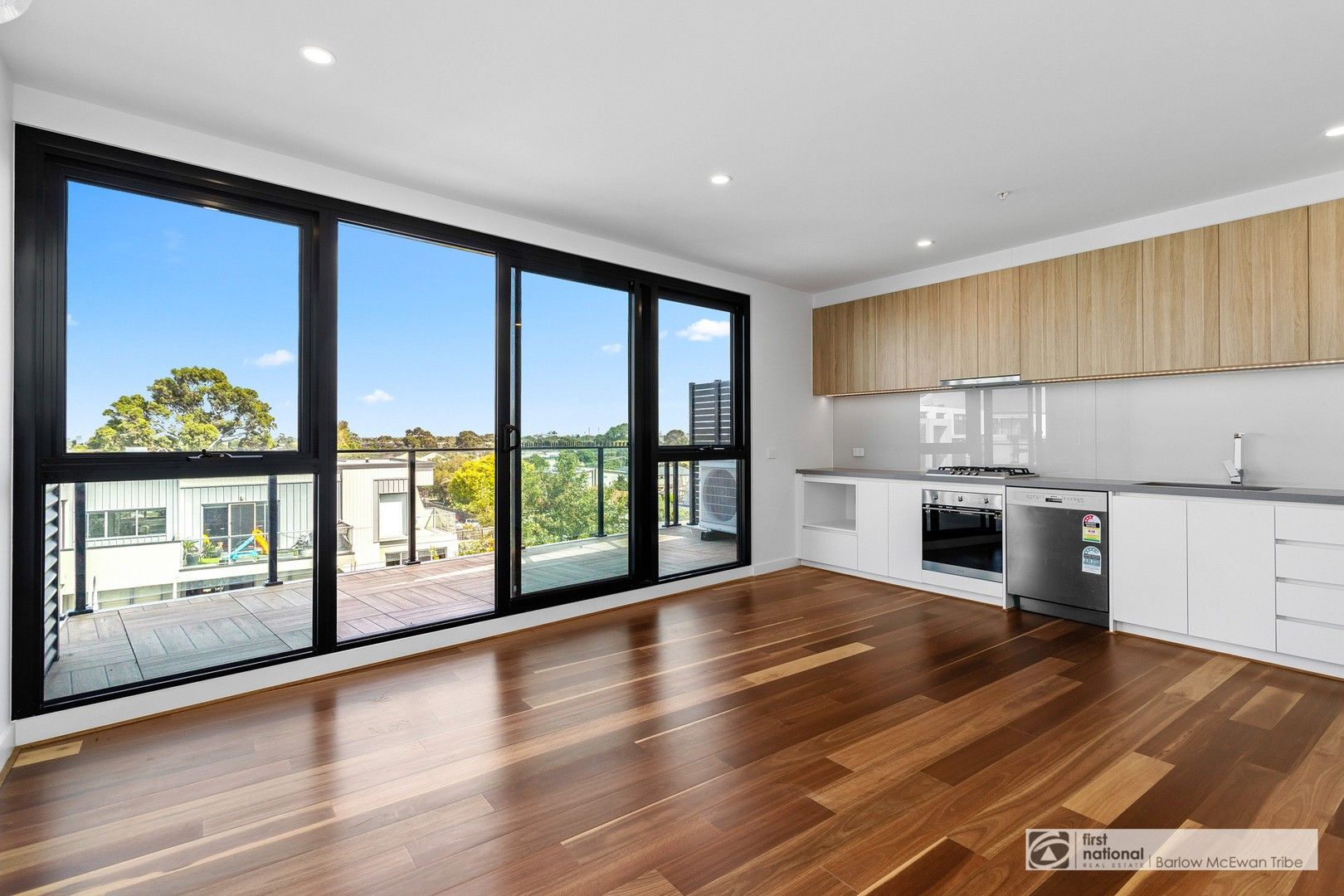 1 bedrooms Apartment / Unit / Flat in 402/118 Pier Street ALTONA VIC, 3018