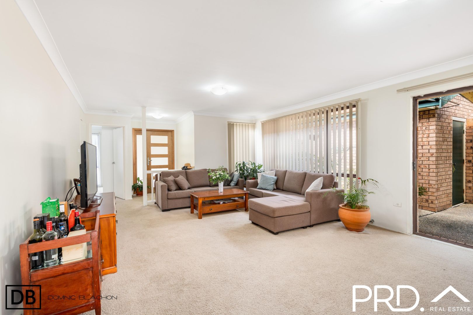 2 David Road, Barden Ridge NSW 2234, Image 1