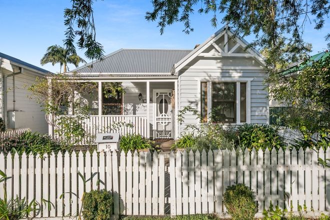 Picture of 10 View Street, NOWRA NSW 2541