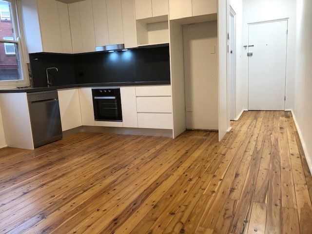 1 bedrooms Apartment / Unit / Flat in 1/4 Caronia Avenue CRONULLA NSW, 2230