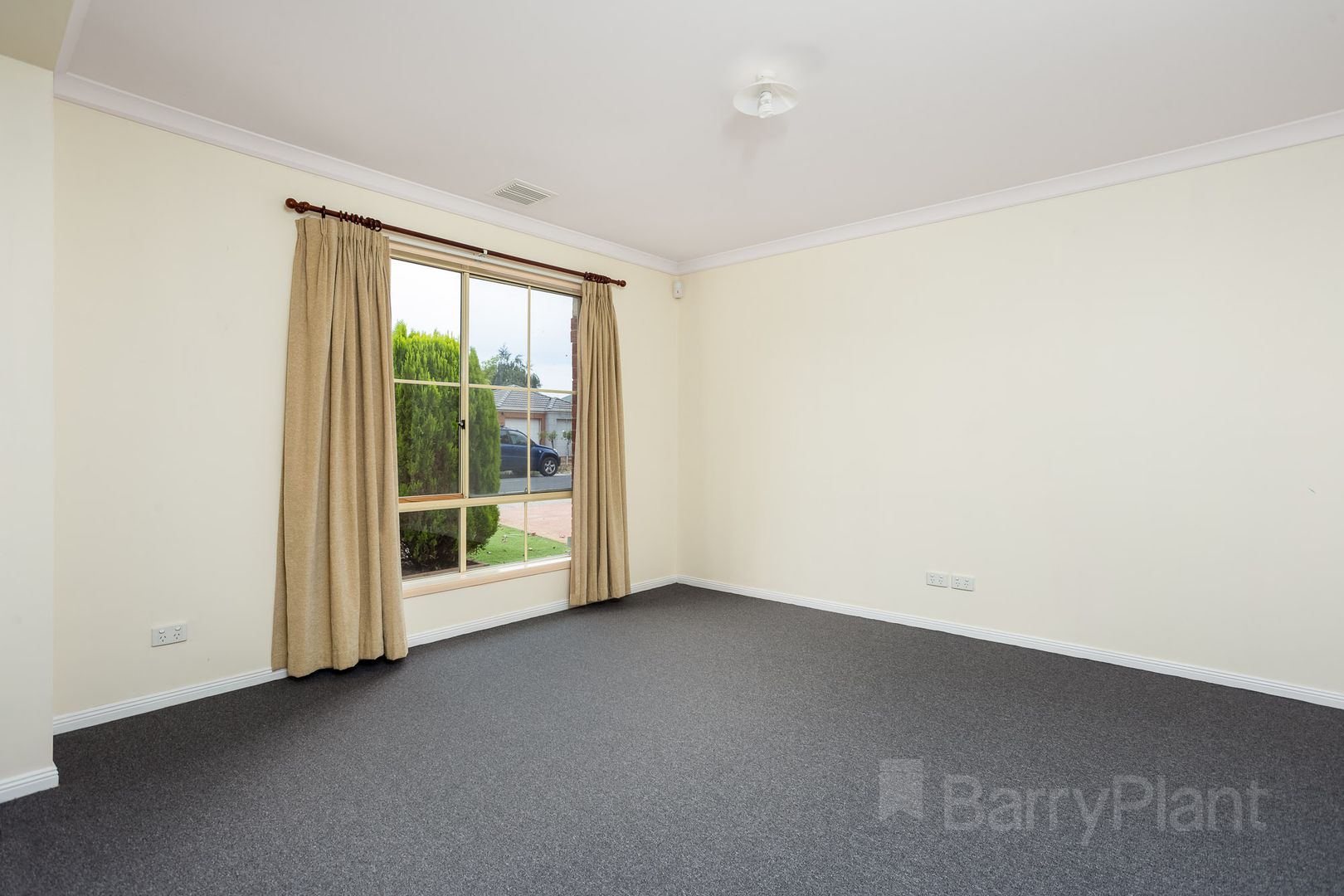 44 Copeland Crescent, Point Cook VIC 3030 House For Rent Domain