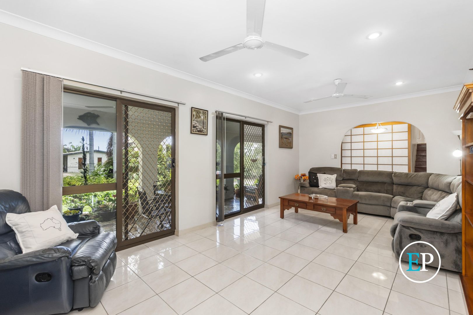 4 Hedley Court, Mount Louisa QLD 4814, Image 2