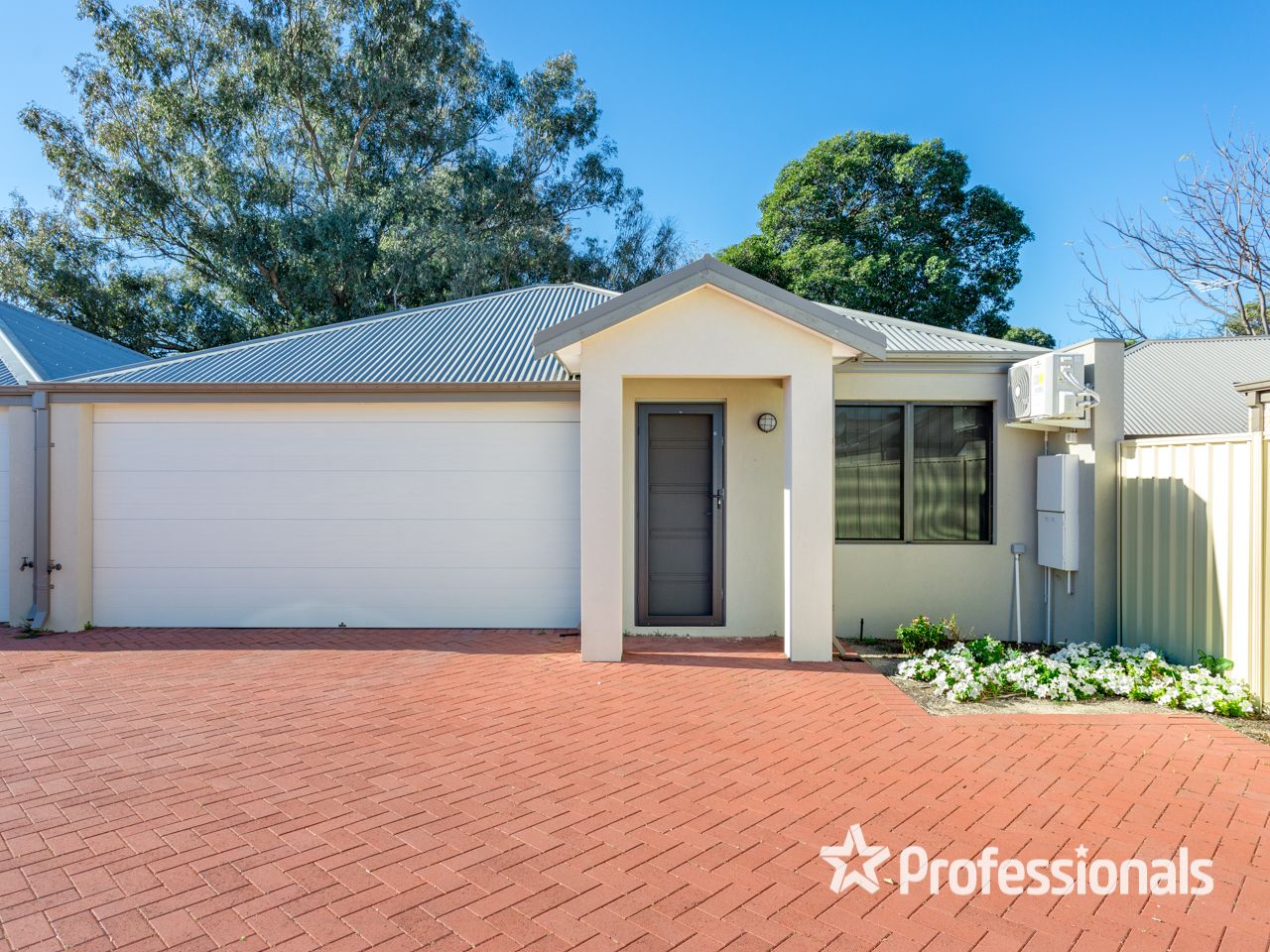 15C Robin Hood Avenue, Armadale WA 6112, Image 0