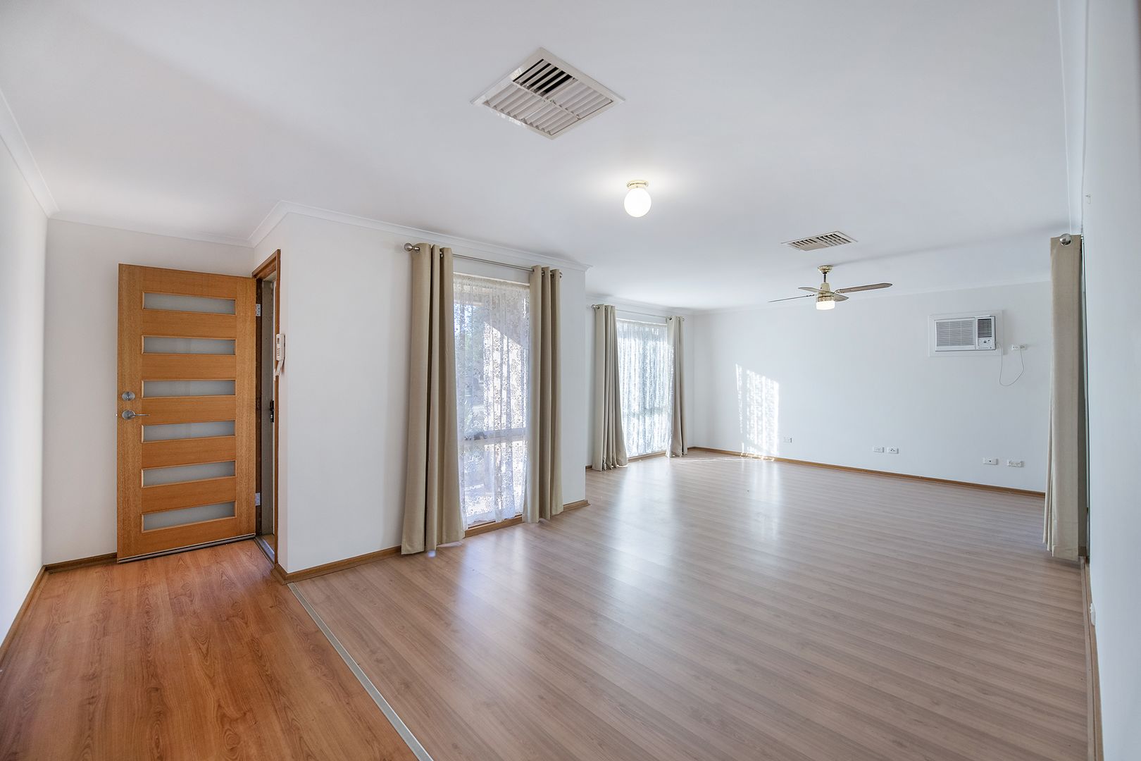8 Amanda Court, Munno Para SA 5115 - House For Rent | Domain