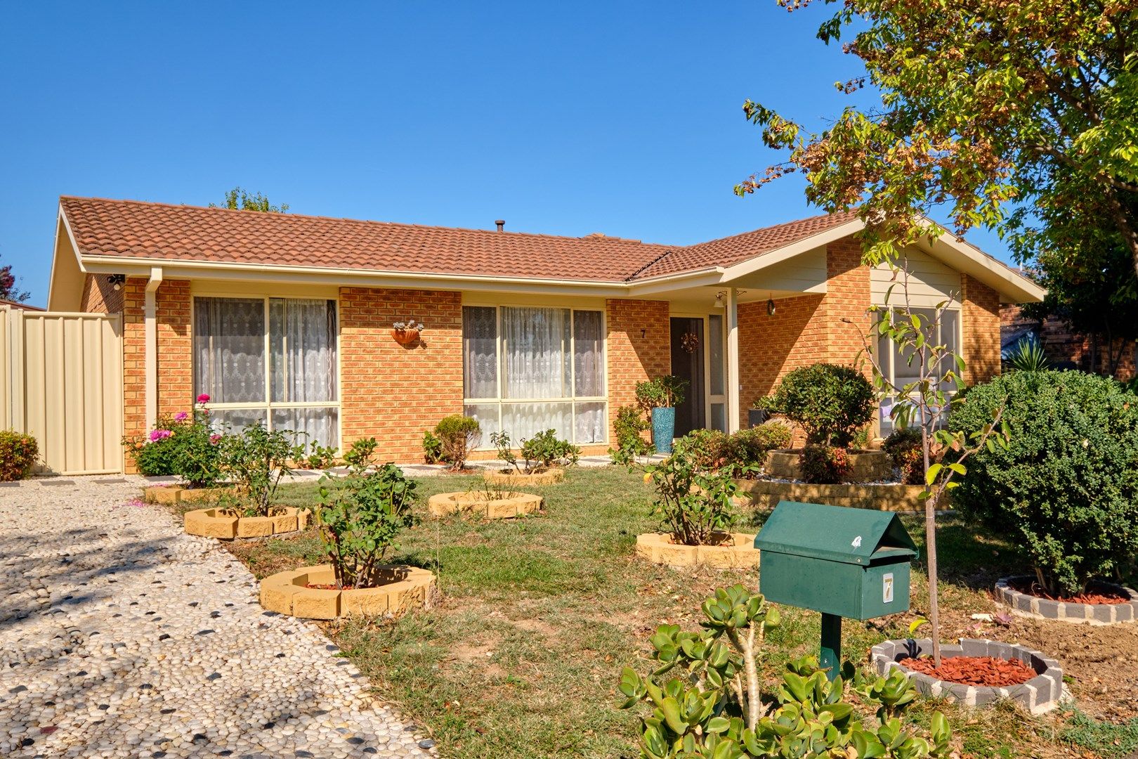 7 Egerton Close, Palmerston ACT 2913, Image 0