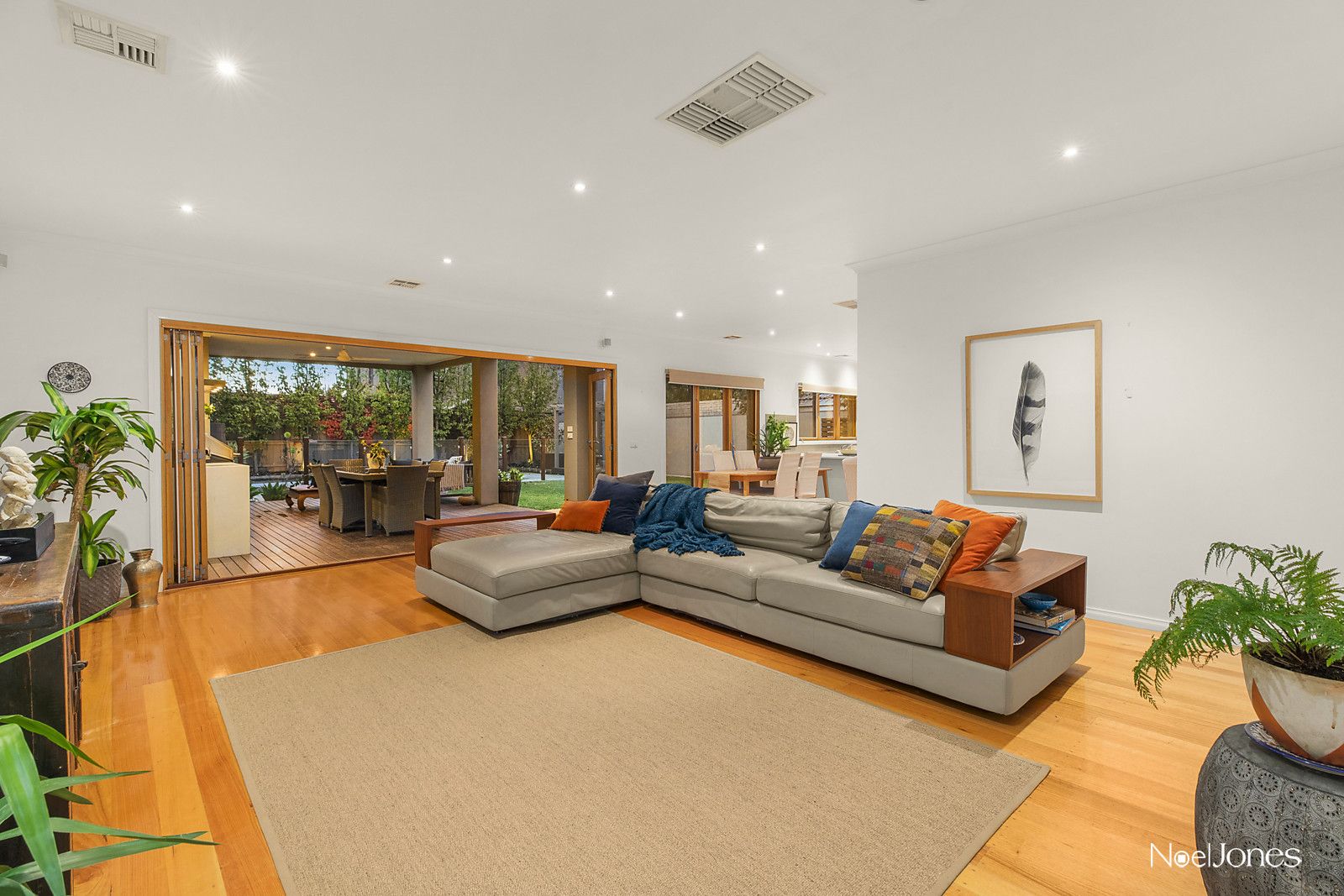 1 Belgravia Avenue, Mont Albert North VIC 3129, Image 1