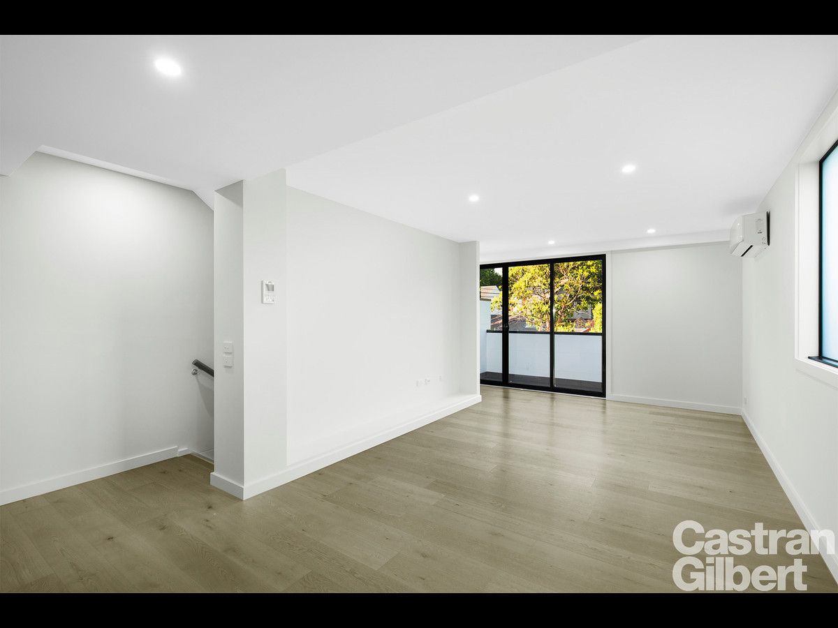 2/1687 Malvern Road, Glen Iris Property History & Address Research