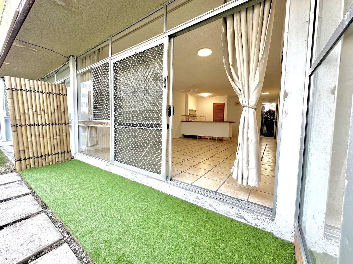 4/1895 Gold Coast Highway, Burleigh Heads QLD 4220 Block Of Units For