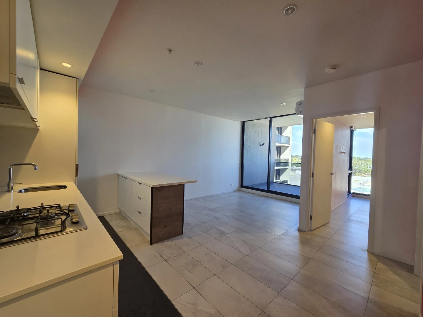 Additional image 4 of 402/19-21 Hanover Street, Oakleigh VIC 3166