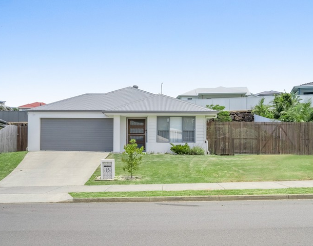 15 Farrelly Avenue, Cumbalum NSW 2478