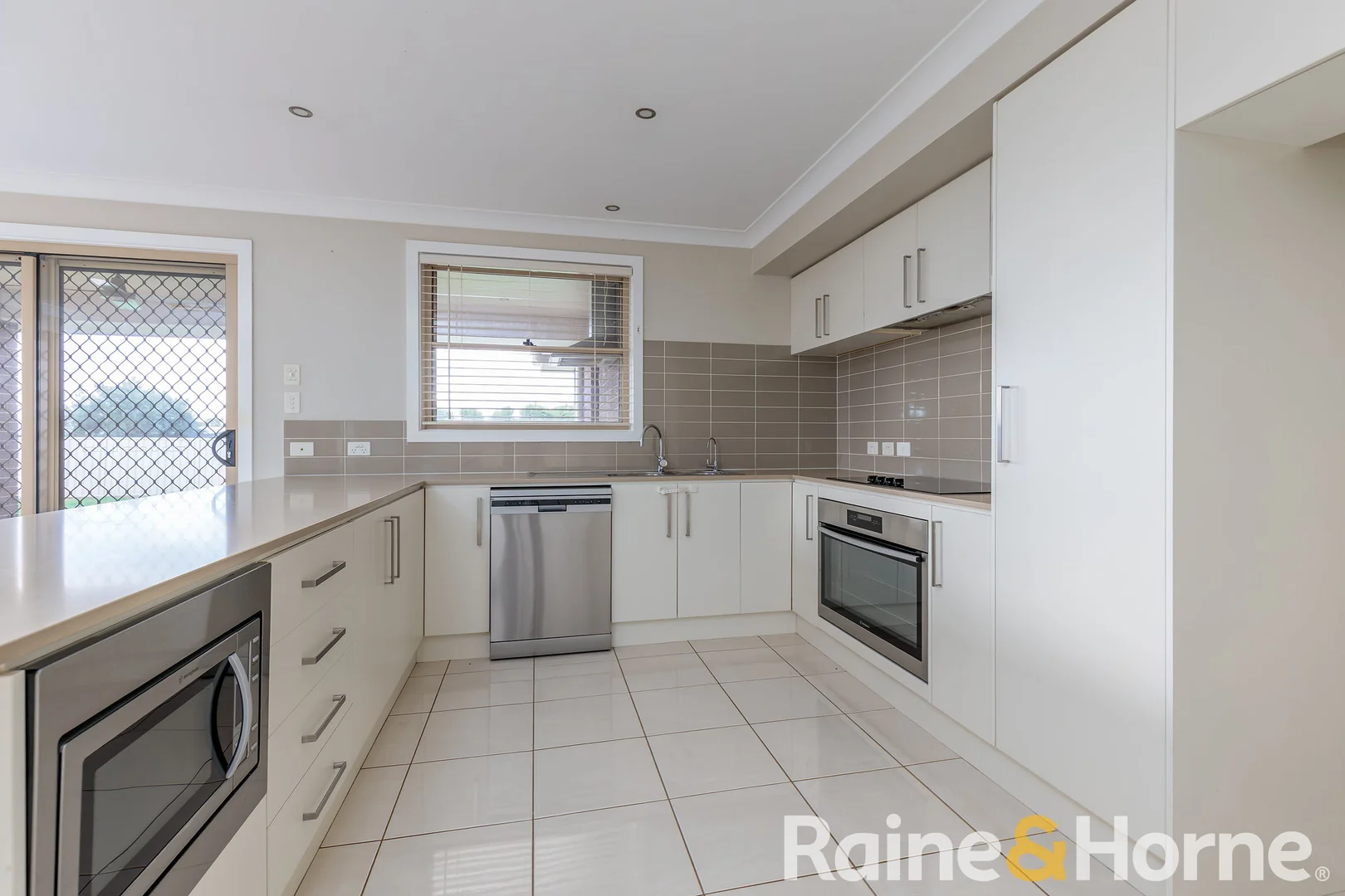 Additional image 4 of 35 Linda Drive, Dubbo NSW 2830