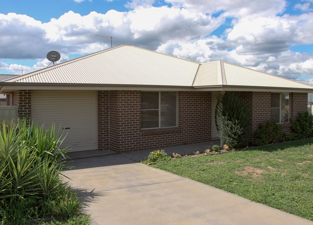 2 Maher Place, Mudgee NSW 2850