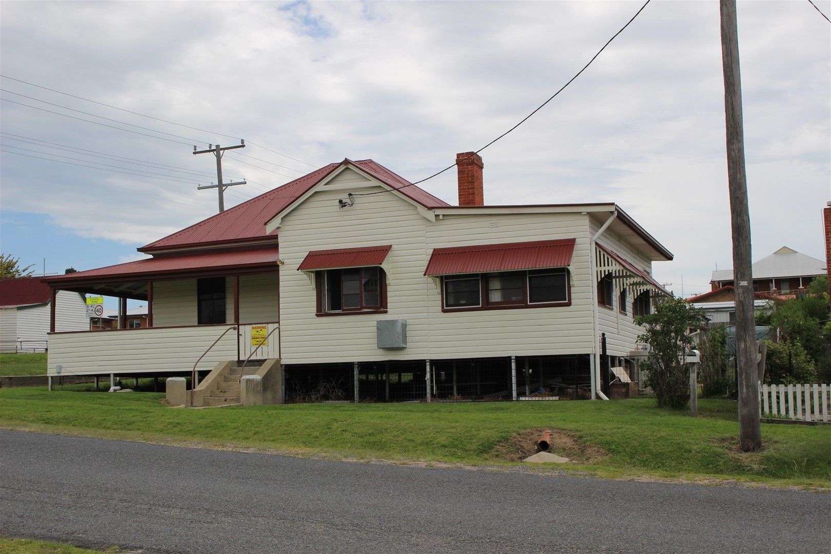 68 Scott Street, Tenterfield NSW 2372 Domain