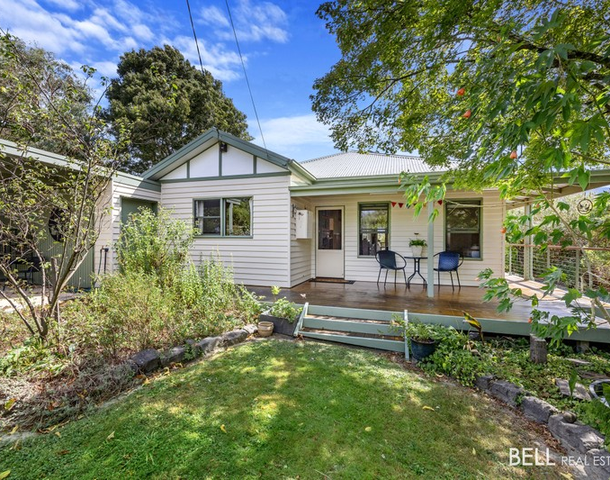 9 Reid Street, Wesburn VIC 3799