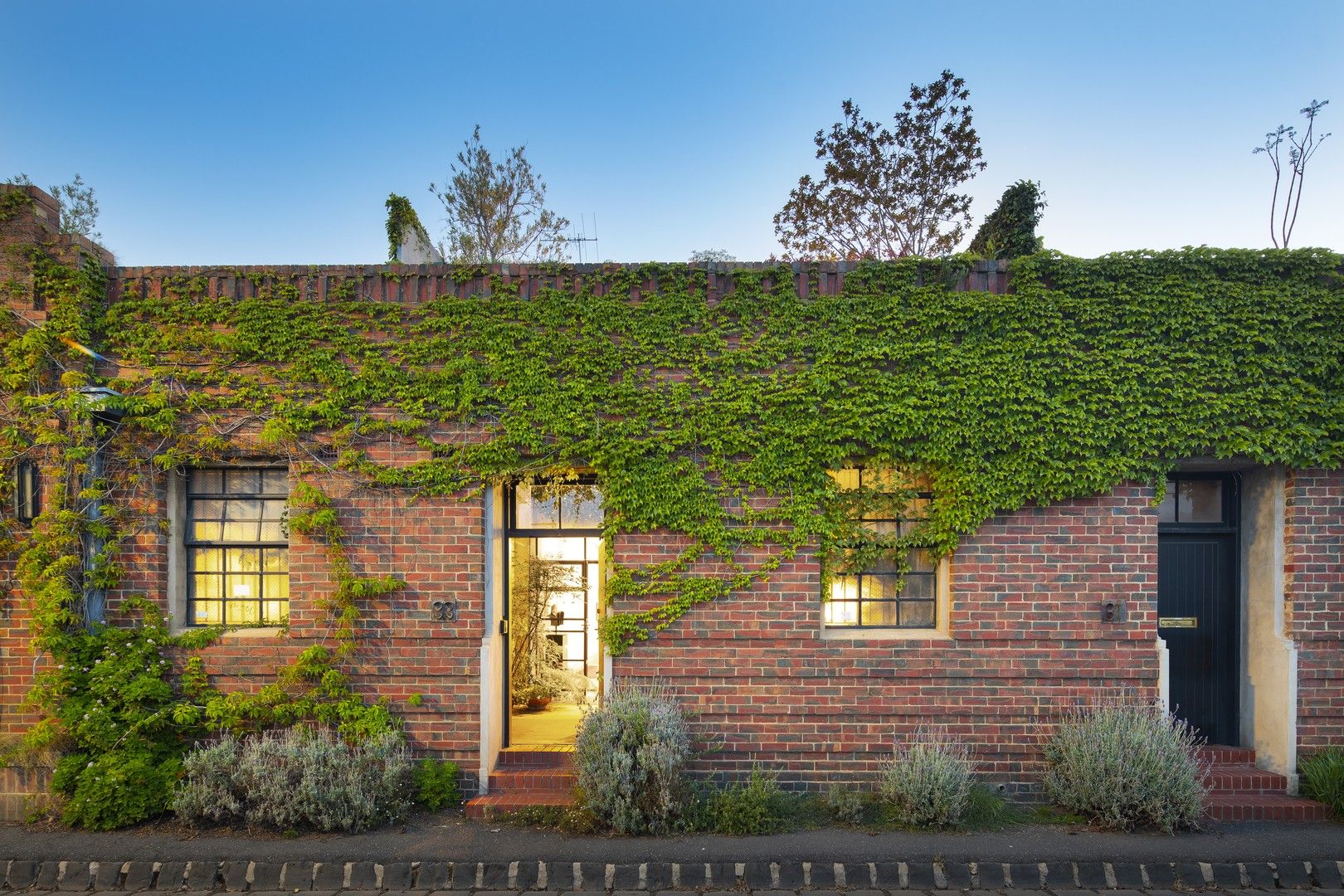 3 bedrooms House in 33 Little Victoria Street FITZROY VIC, 3065