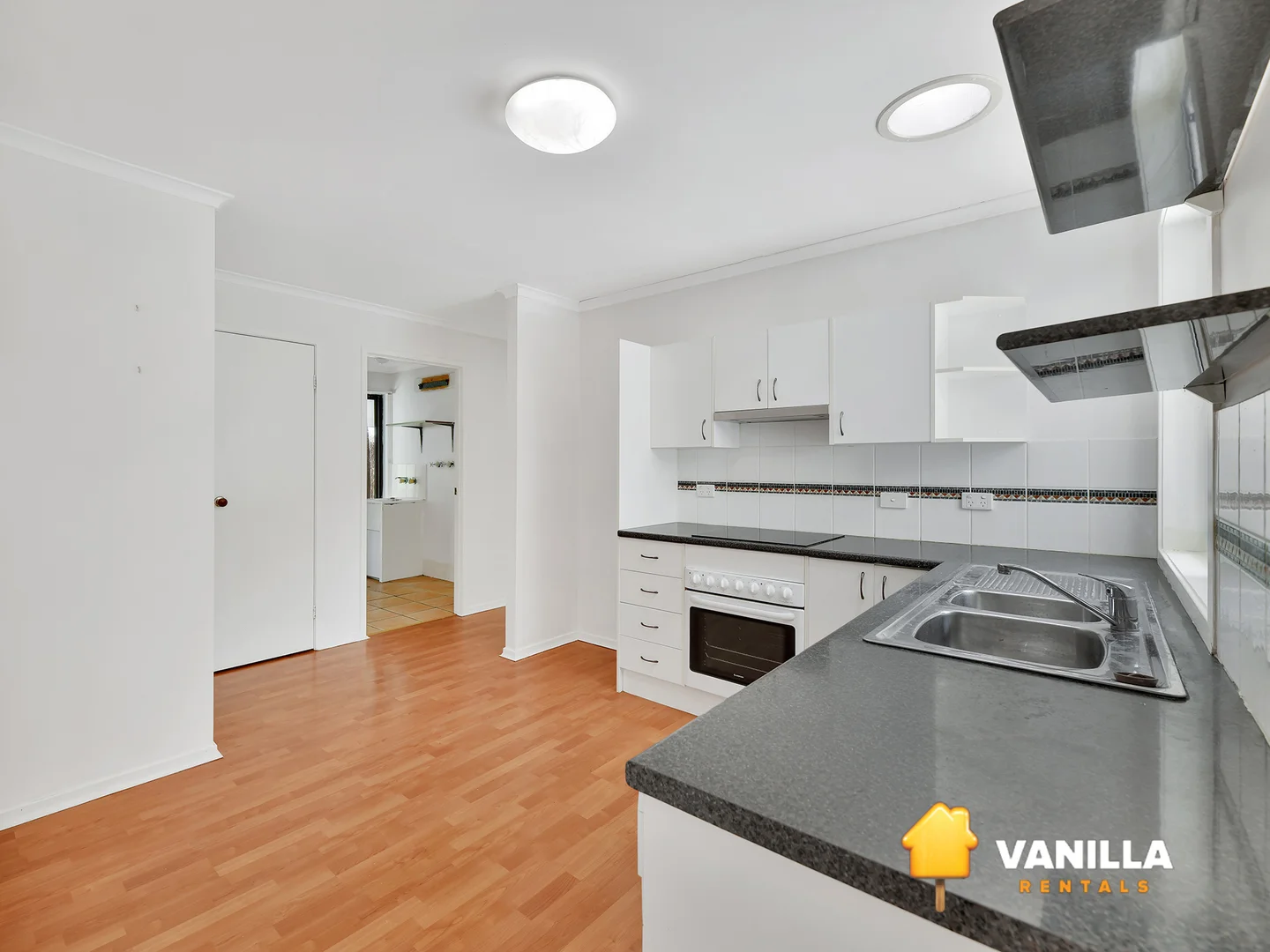 Additional image 7 of 35 McPherson Road, Sinnamon Park QLD 4073