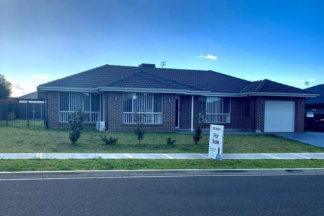 Picture of 16 Simmental Way, CALALA NSW 2340