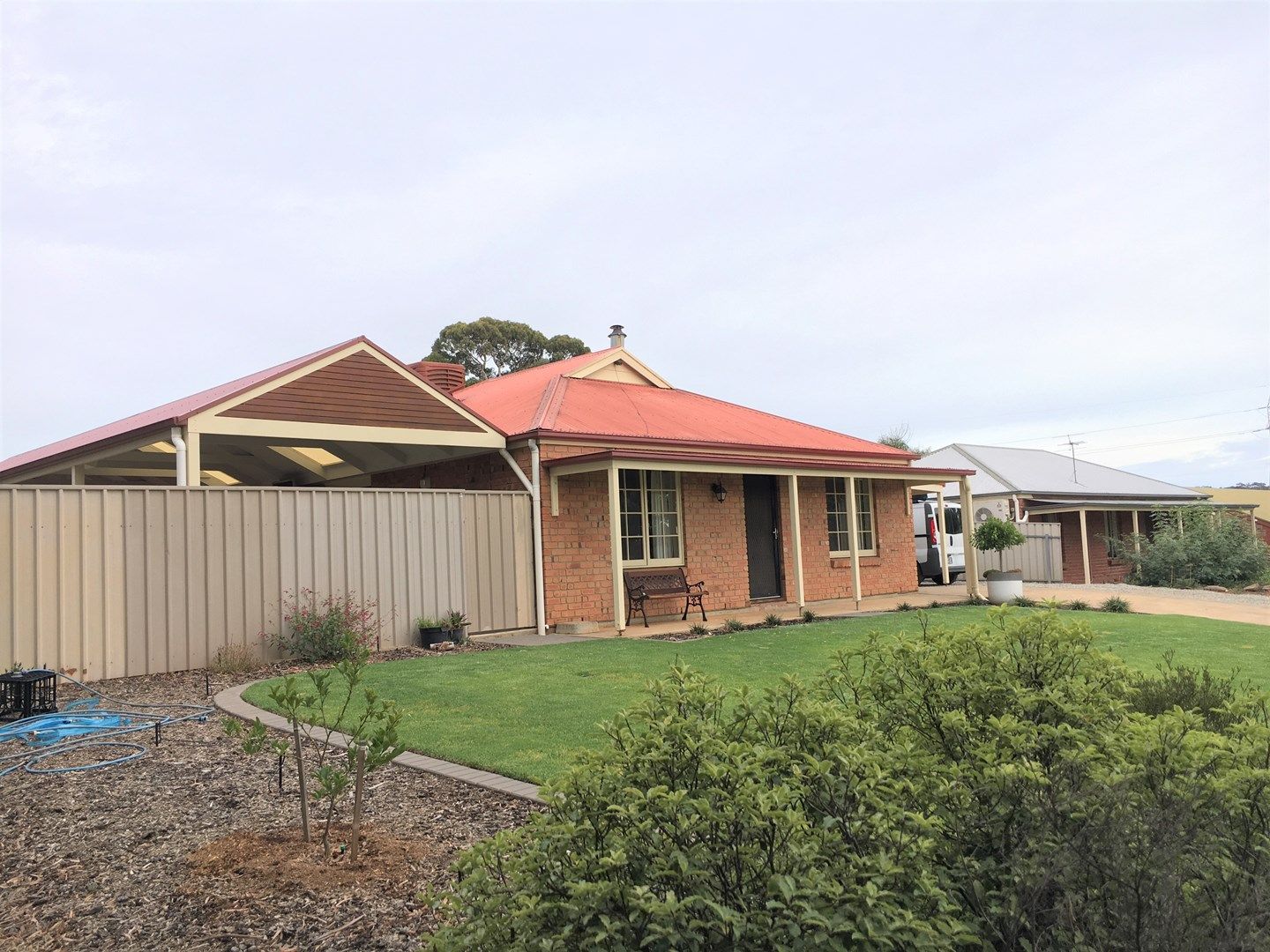 3 bedrooms House in 127 Hurling Dr MOUNT BARKER SA, 5251