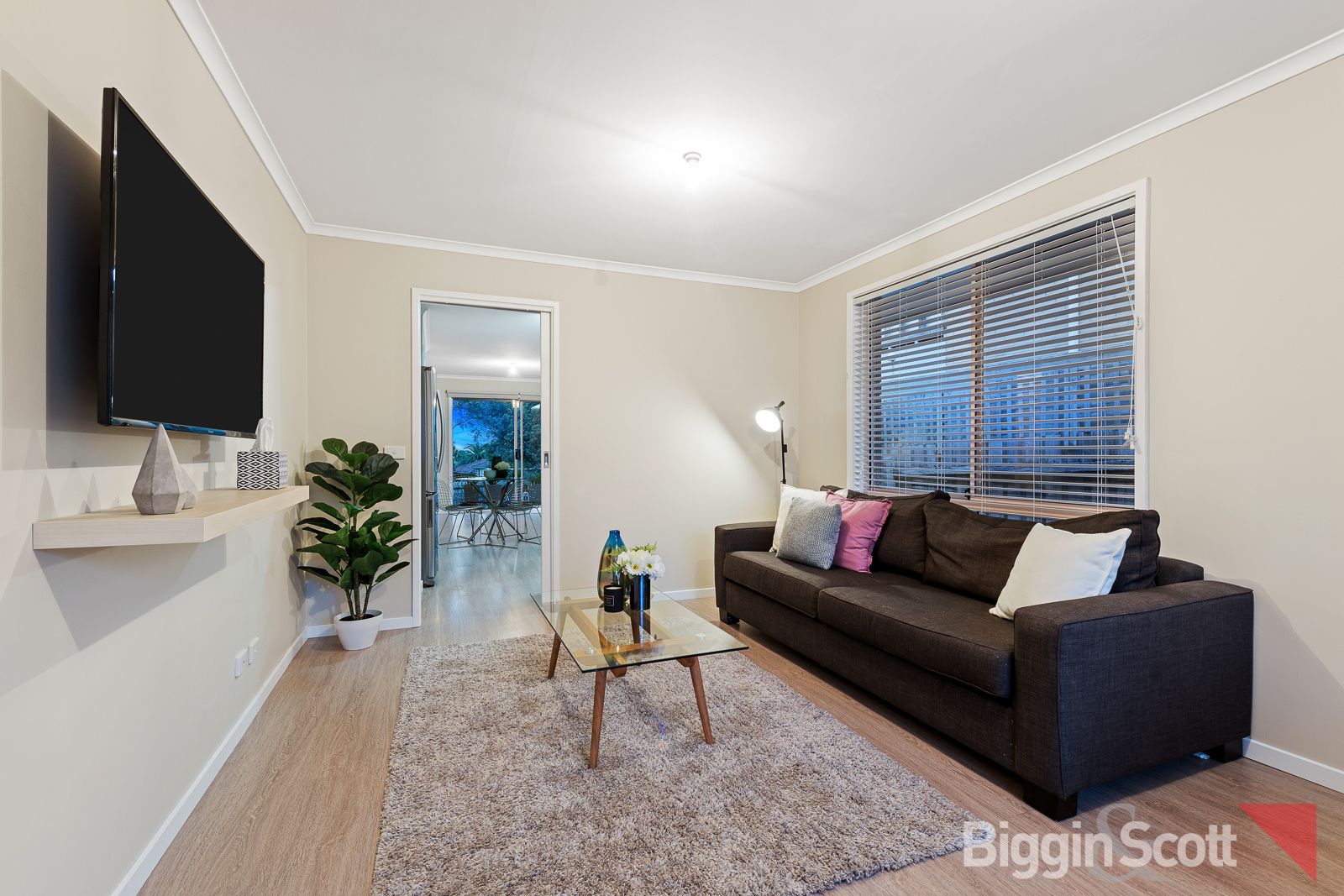 46 Hampshire Road, Glen Waverley VIC 3150, Image 2