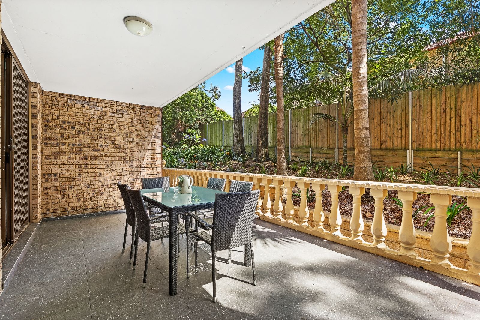 2 bedrooms Apartment / Unit / Flat in 4/360 Miller Street CAMMERAY NSW, 2062