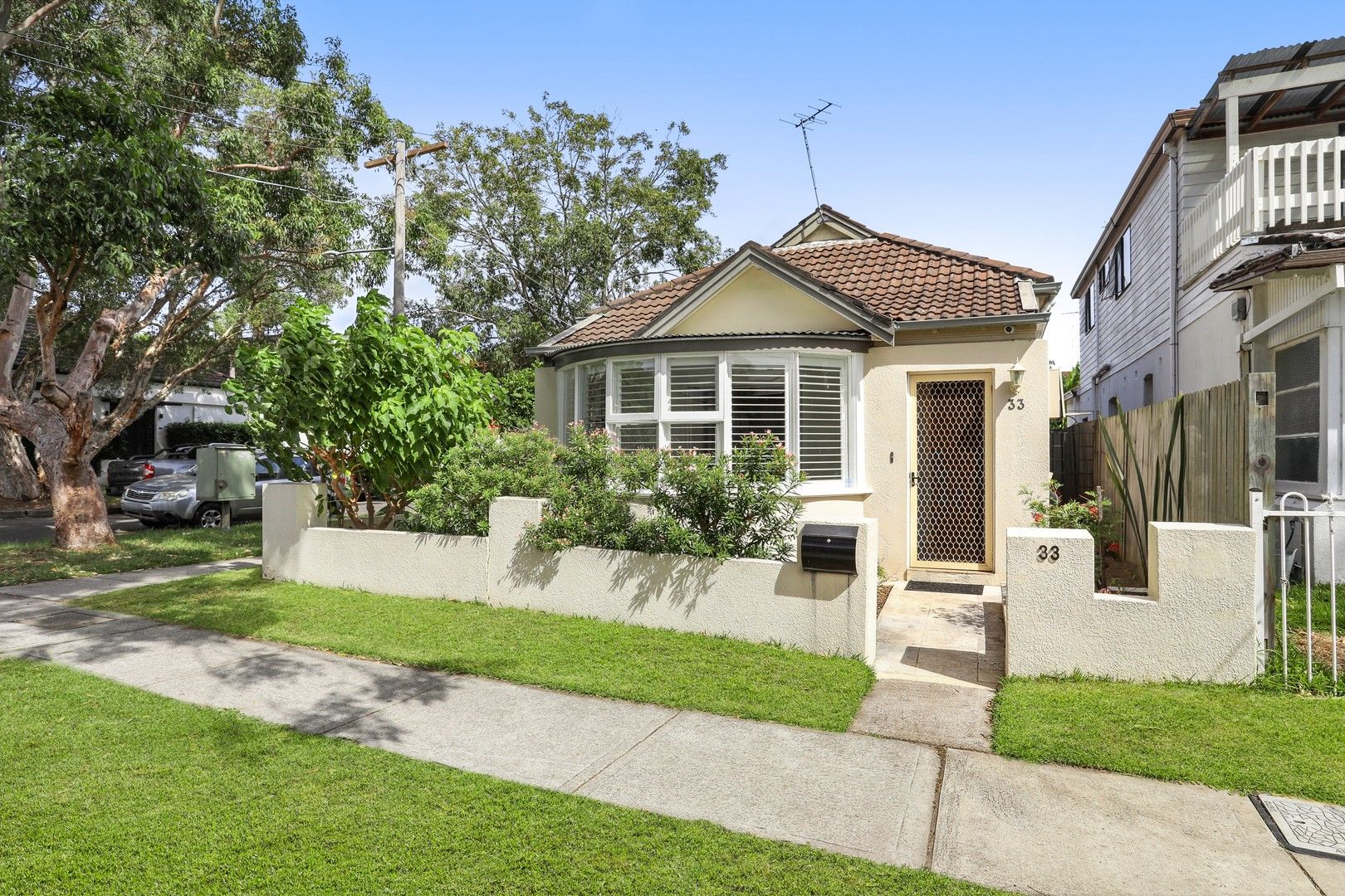3 bedrooms House in 33 Gilgandra Road NORTH BONDI NSW, 2026