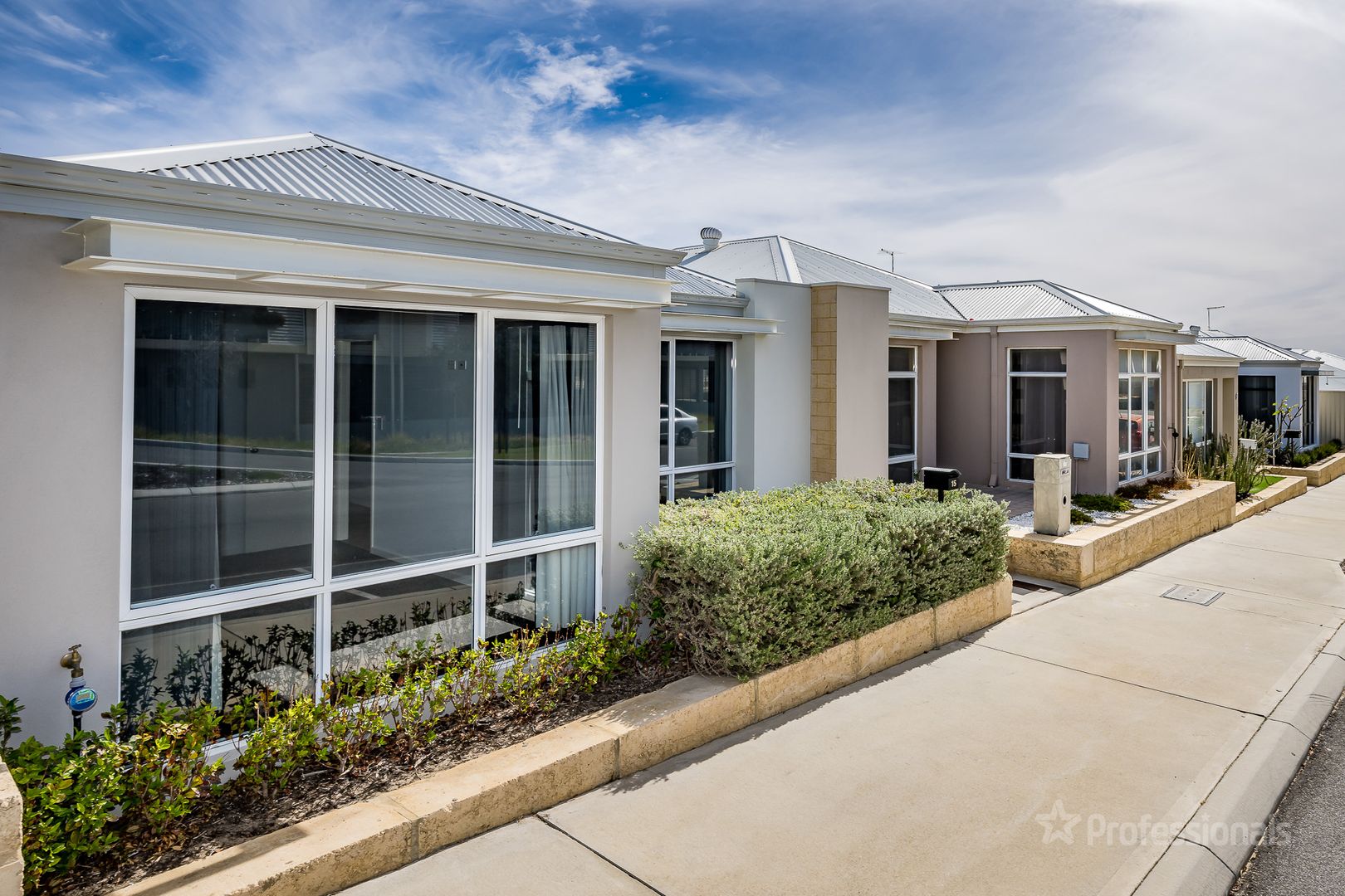 15 Magellan Road, Alkimos WA 6038, Image 1