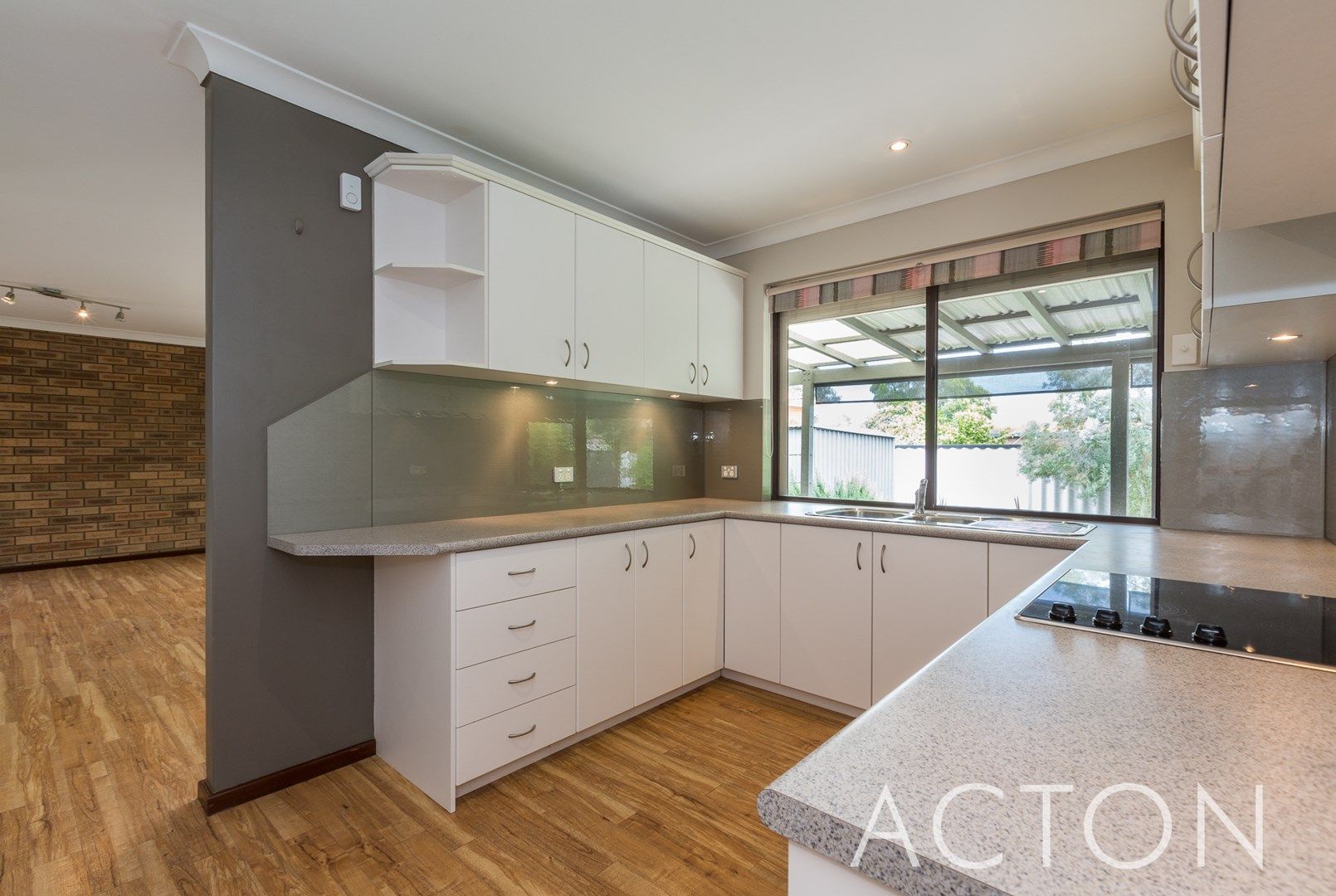 9/21 Hayes Avenue, Yokine WA 6060, Image 0