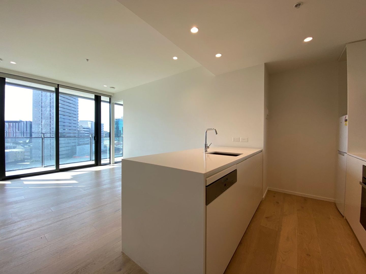 607 18 hoff boulevard southbank vic