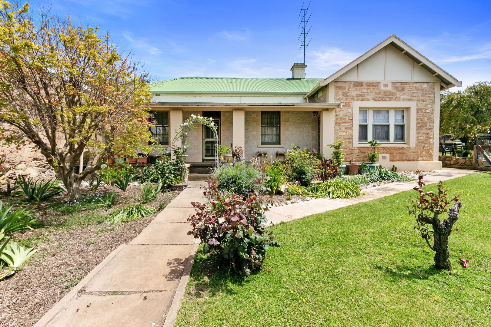 23 Main North Road, Auburn SA 5451, Image 1