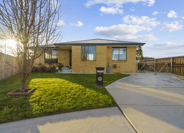 8 Ikram Court, Old Beach TAS 7017