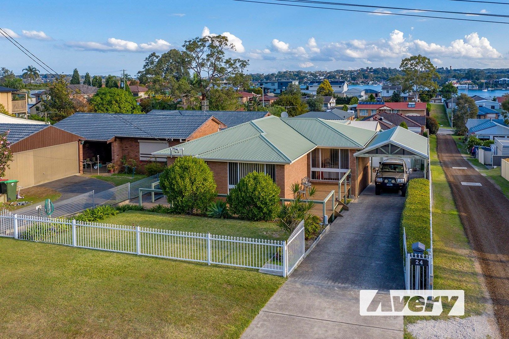 24 Carlisle Row, Fishing Point NSW 2283, Image 0