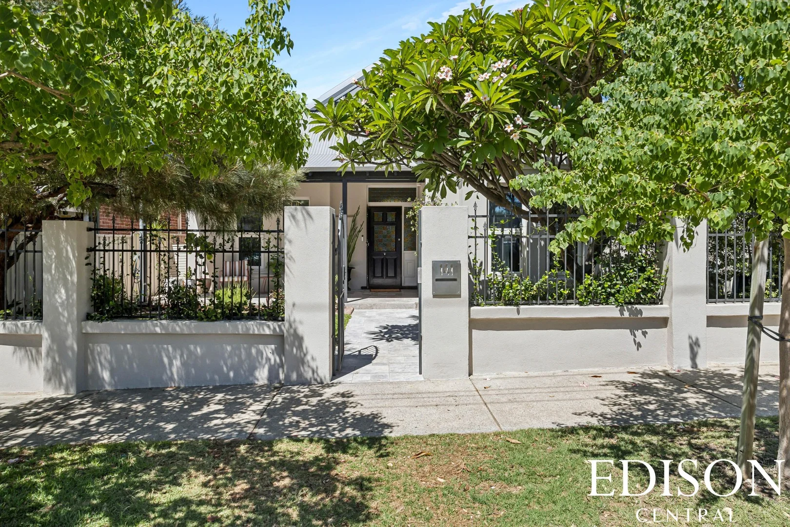 141 Grosvenor Road, North Perth WA 6006
