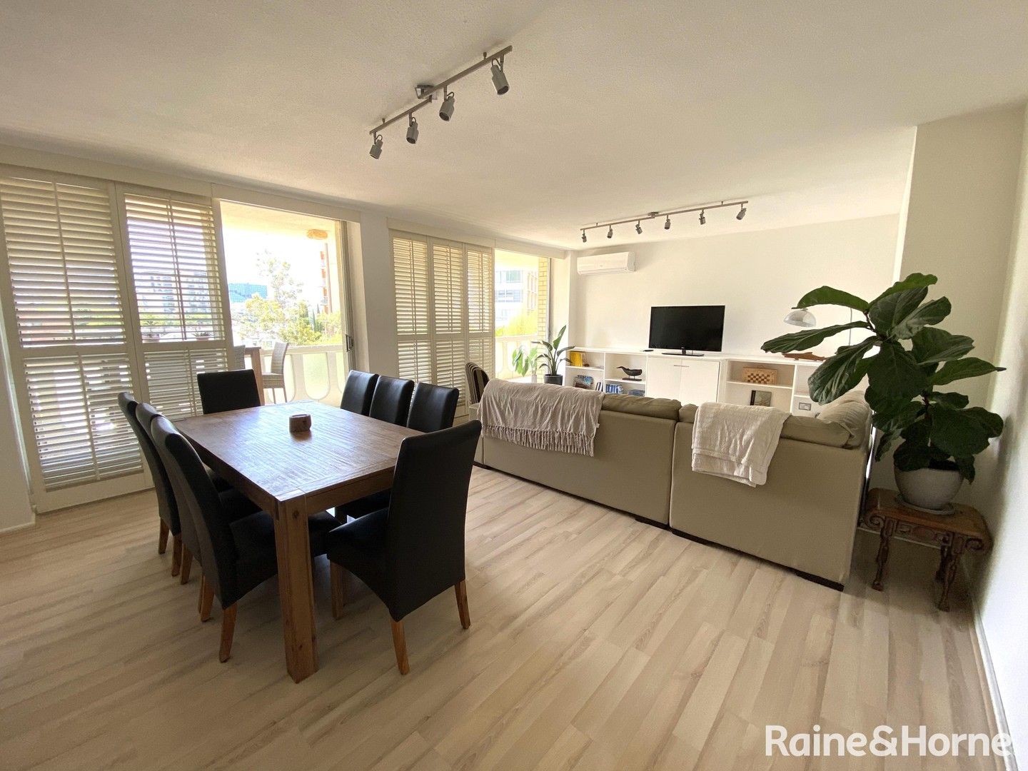 3 bedrooms House in 4/40 Sandford Street ST LUCIA QLD, 4067