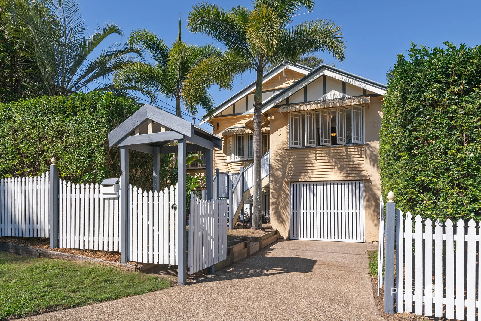 18 Tarana Street, Camp Hill QLD 4152