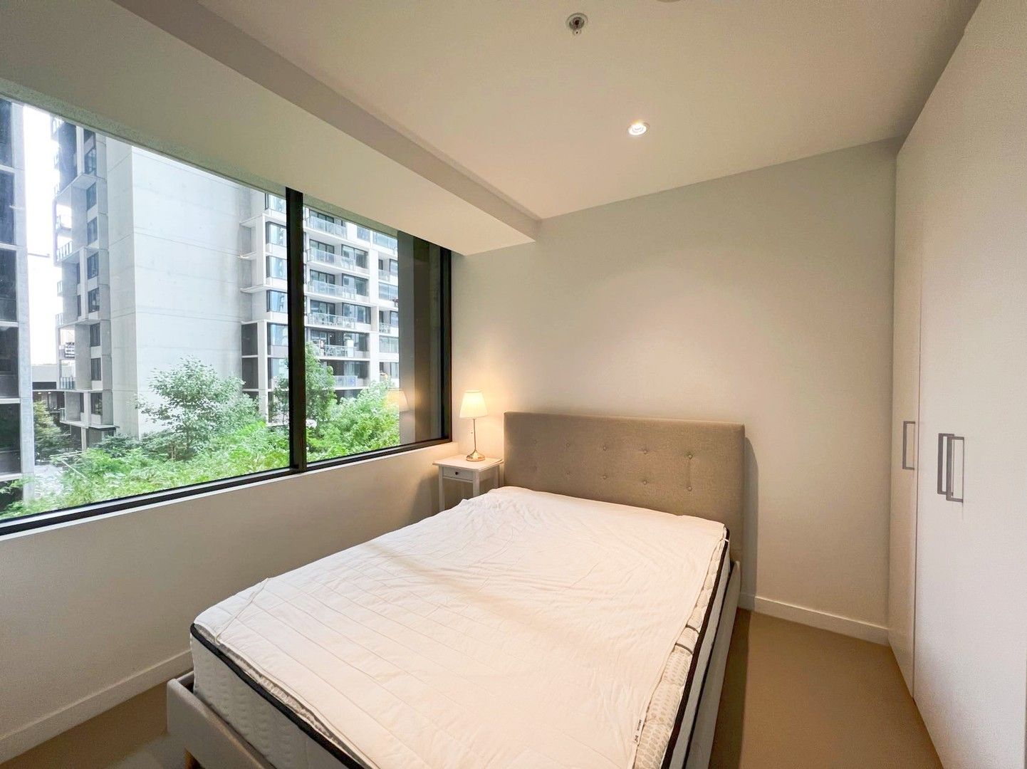2 bedrooms Apartment / Unit / Flat in 802/639 Lonsdale St MELBOURNE VIC, 3000